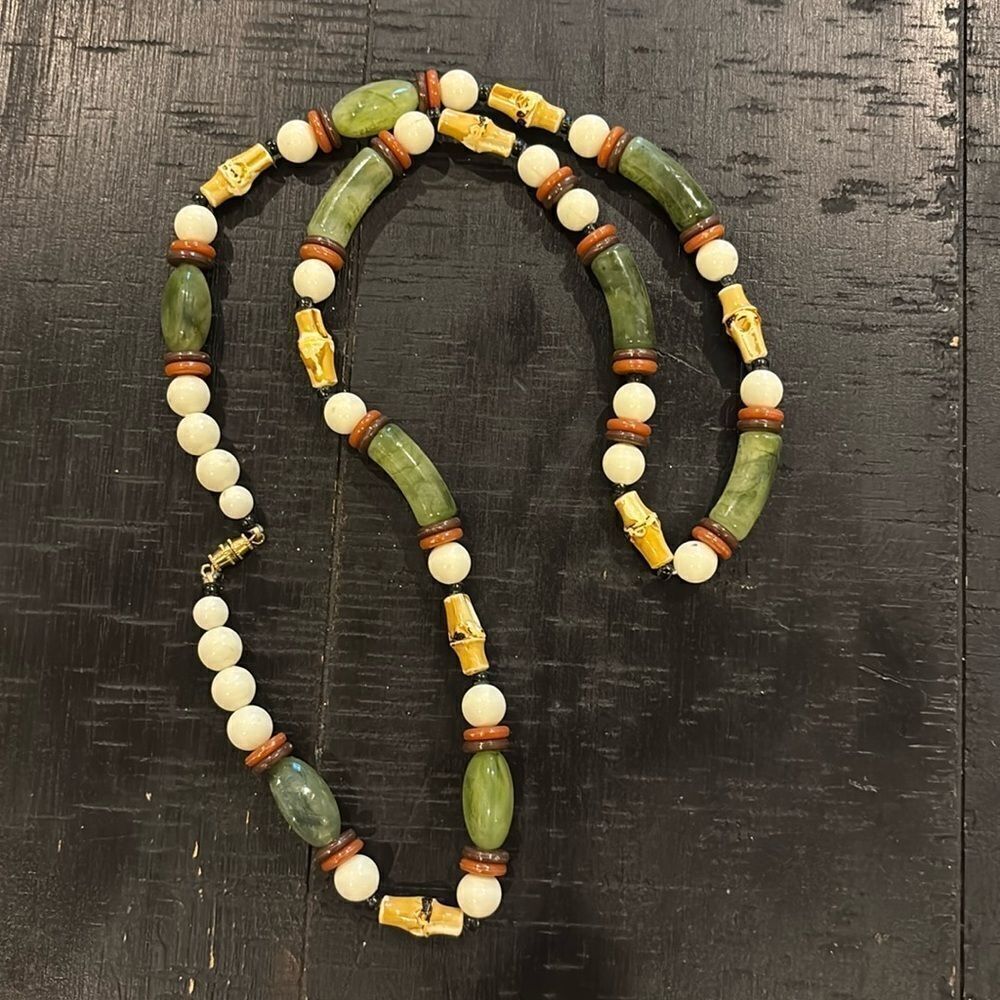 Vintage Faux Jade Bamboo Beaded Retro 70’s Necklace
